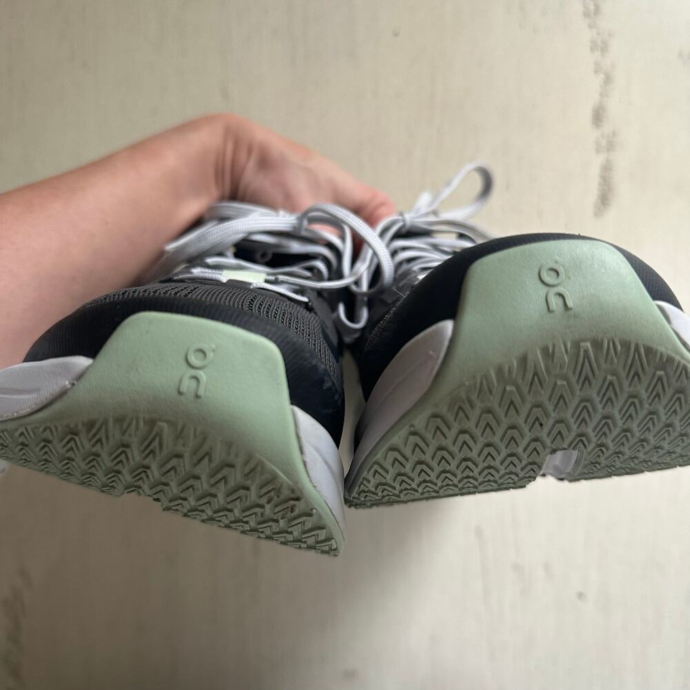 On Cloud Women's Cloudrunner 2 Shadow Lima Size 9… - image 6